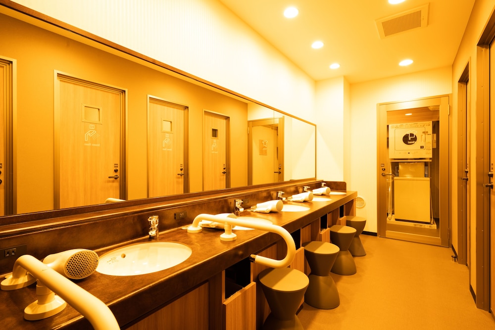 GLOBAL CABIN 横浜中華街 横浜