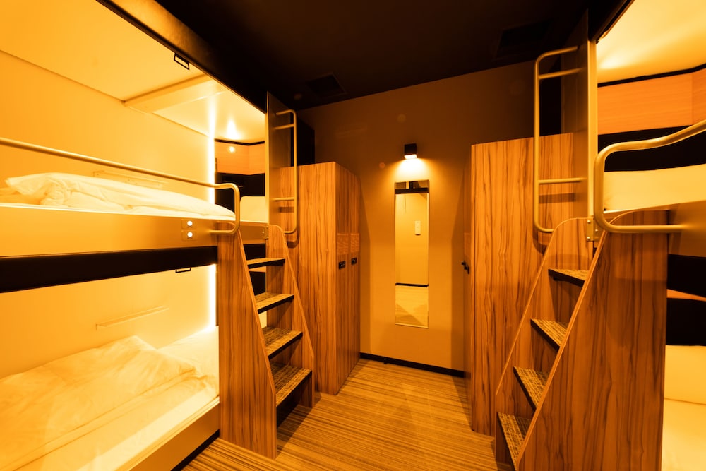 GLOBAL CABIN 横浜中華街 横浜
