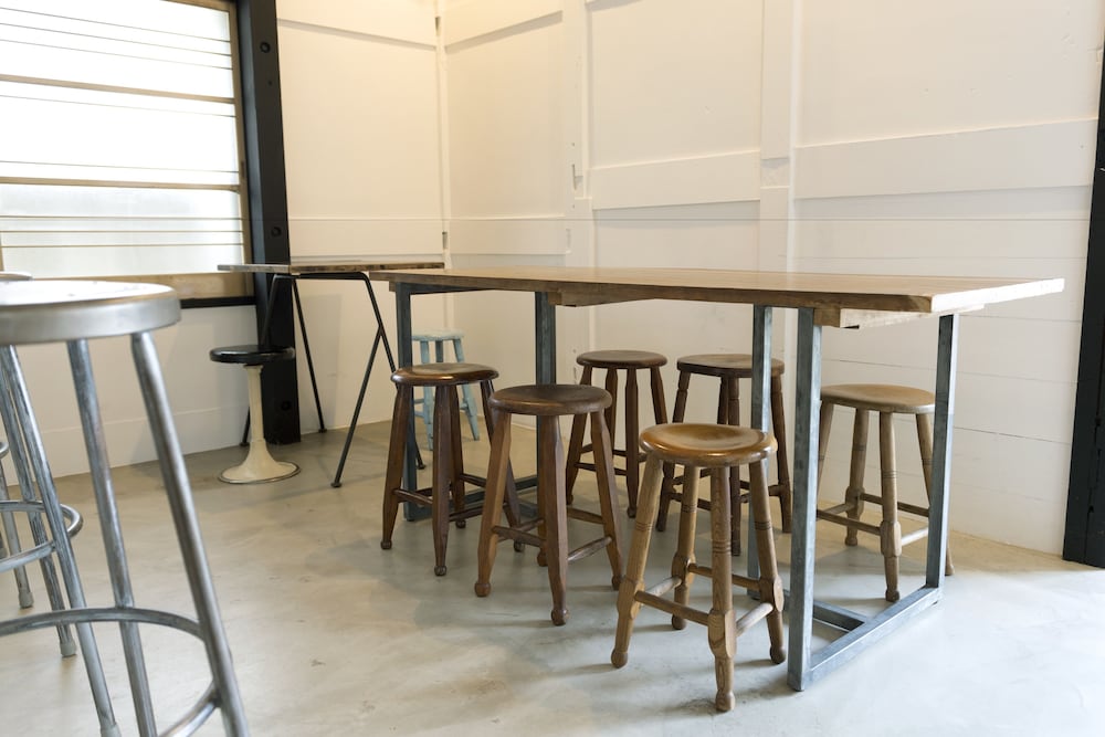 HOSTEL YUIGAHAMA + SOBA BAR 横浜
