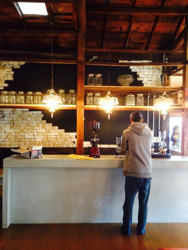 CAFE & GUEST HOUSE SLAMS DUNKBURGER - HOSTEL 横浜