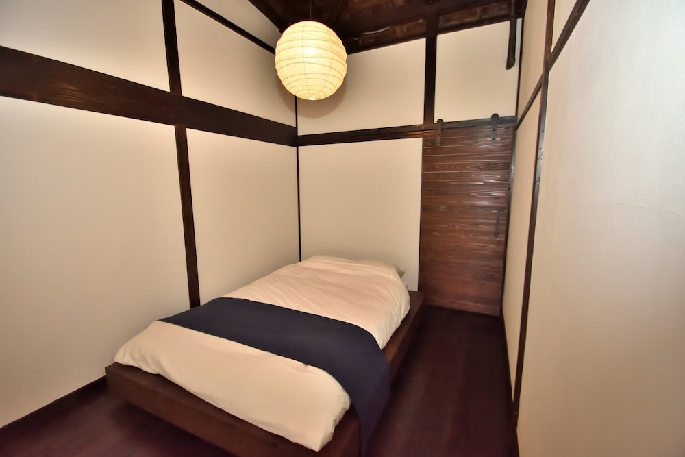 琥珀-AMBER- 鎌倉 材木座 横浜