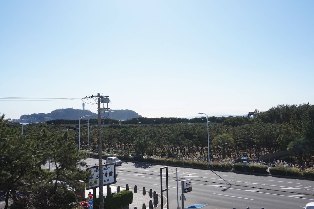 KUGENUMA INN & SUITES 横浜