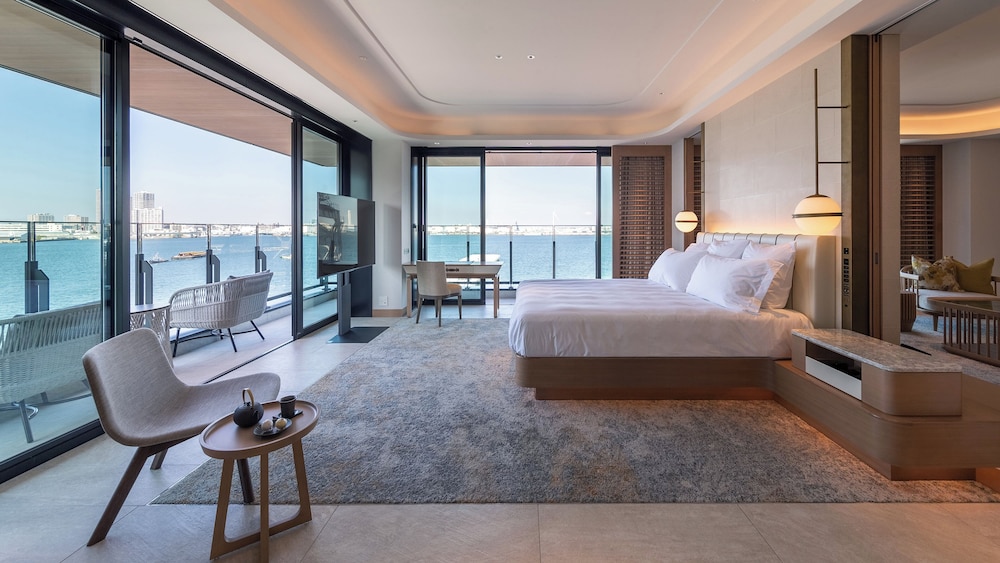 インターコンチネンタル横浜 PIER 8 IHG ホテル 横浜