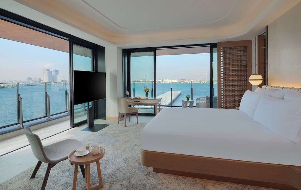 インターコンチネンタル横浜 PIER 8 IHG ホテル 横浜