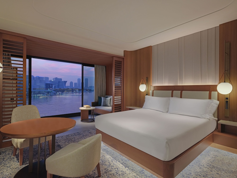 インターコンチネンタル横浜 PIER 8 IHG ホテル 横浜