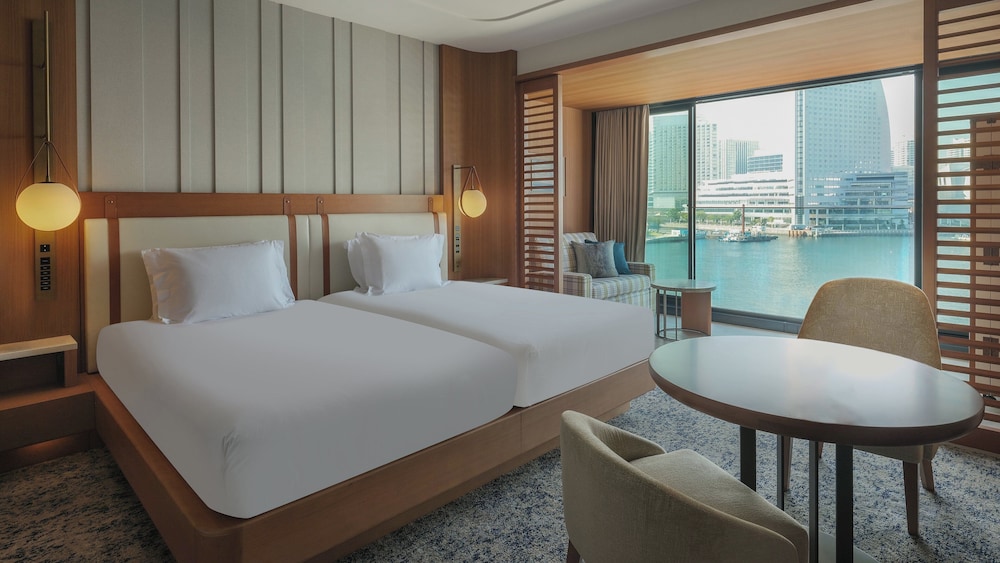 インターコンチネンタル横浜 PIER 8 IHG ホテル 横浜