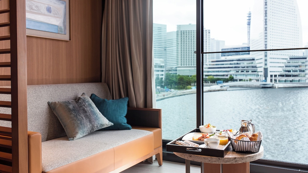 インターコンチネンタル横浜 PIER 8 IHG ホテル 横浜