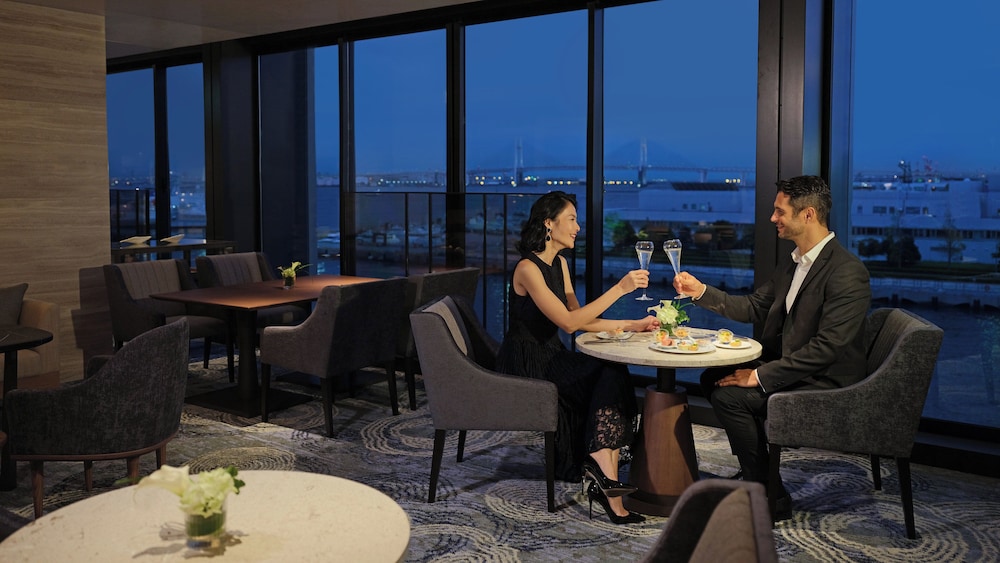 インターコンチネンタル横浜 PIER 8 IHG ホテル 横浜