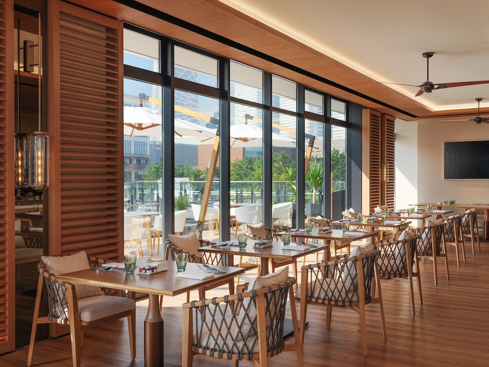 インターコンチネンタル横浜 PIER 8 IHG ホテル 横浜
