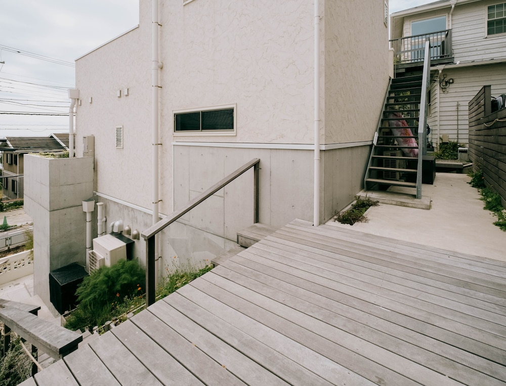 CASABLANCA POOL HOUSE – KAMAKURA 横浜