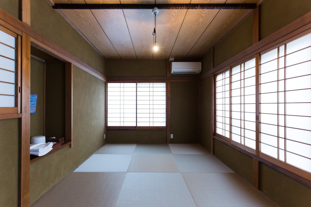 HALETTO HOUSE 001 KOSHIGOE 横浜