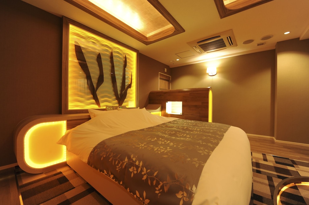 ホテル イリス - 大人限定 横浜