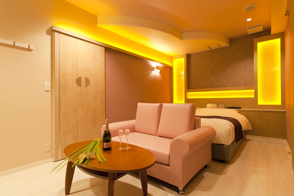 ホテル イリス - 大人限定 横浜