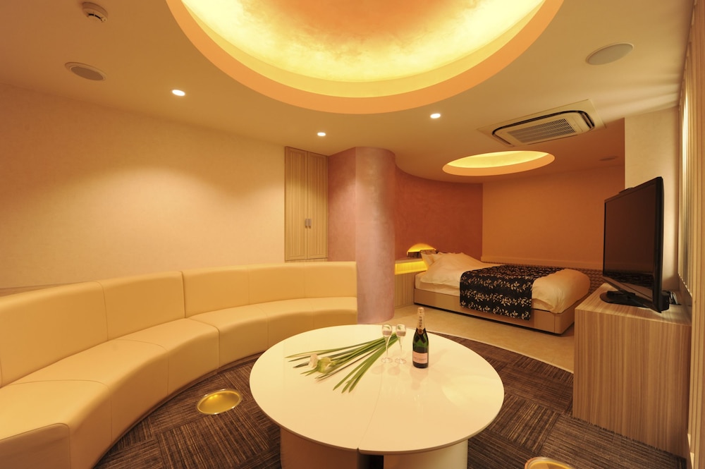 ホテル イリス - 大人限定 横浜