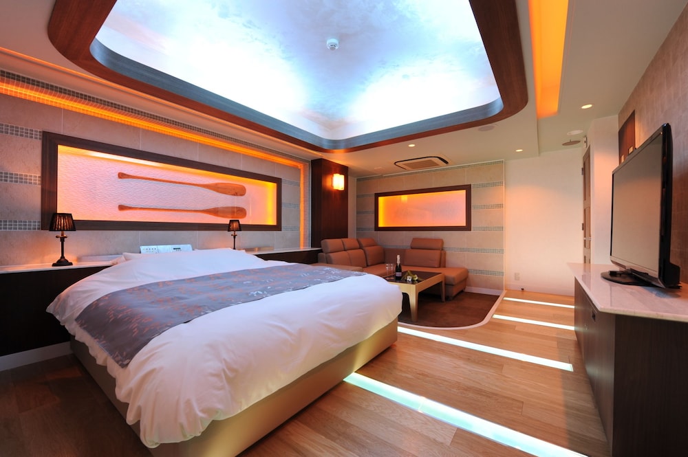 ホテル イリス - 大人限定 横浜