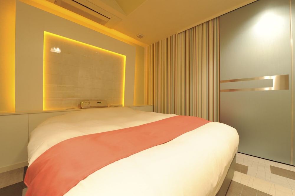 ホテル イリス - 大人限定 横浜