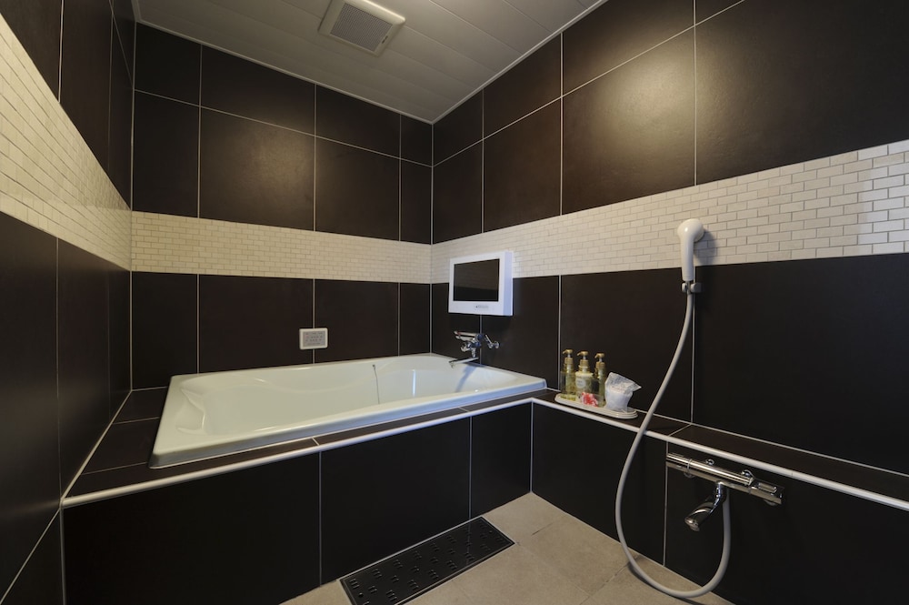 ホテル イリス - 大人限定 横浜