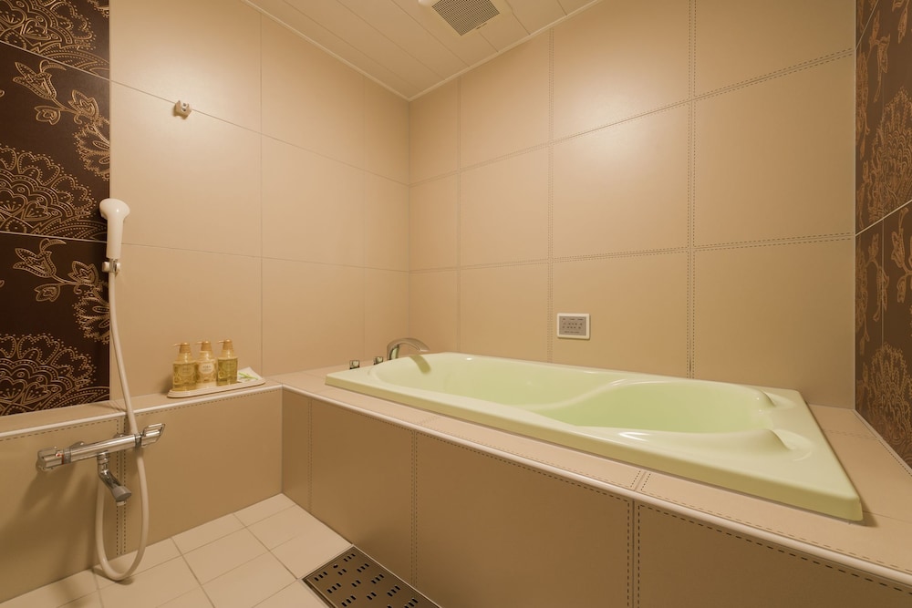 ホテル イリス - 大人限定 横浜