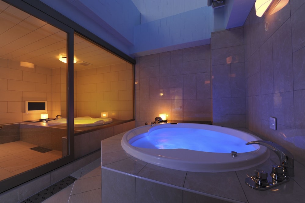 ホテル イリス - 大人限定 横浜