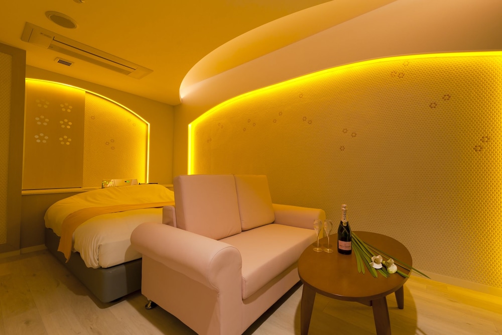 ホテル イリス - 大人限定 横浜