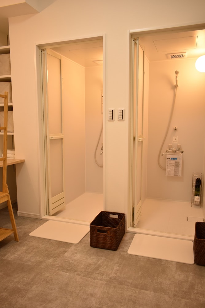 B&B SURF RIDER 横浜