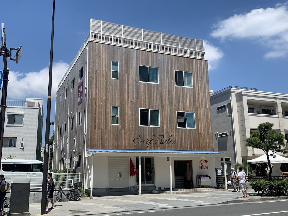 B&B SURF RIDER 横浜