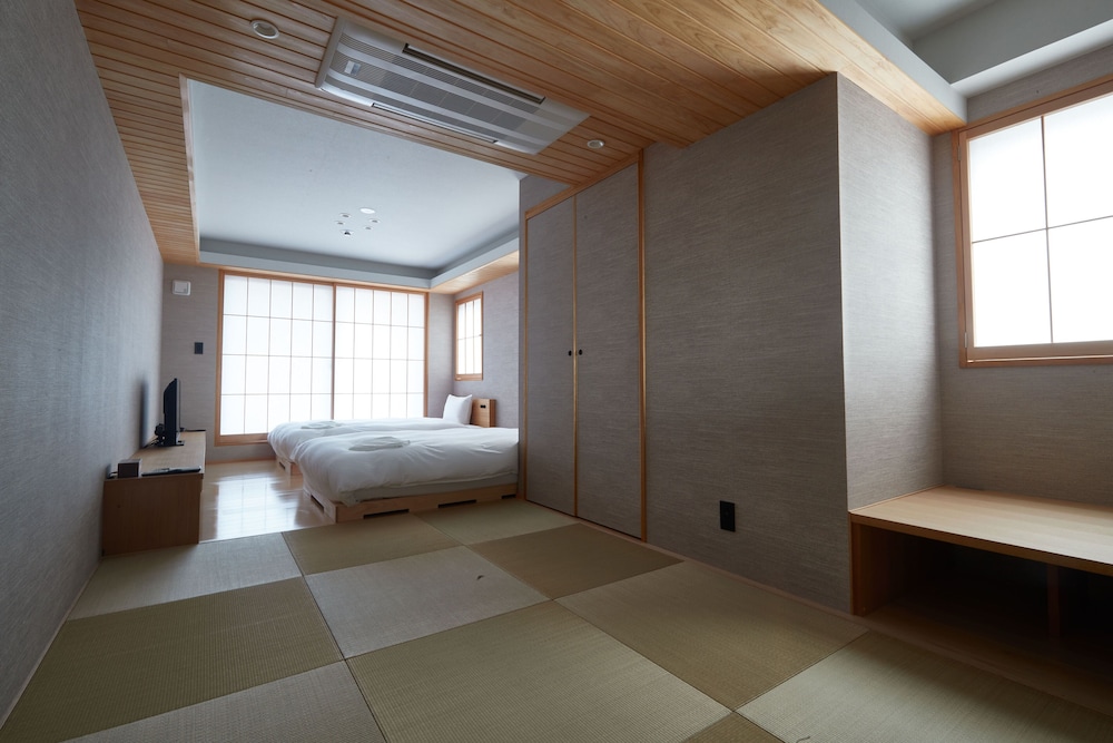 KAMAKURA HOTEL 横浜
