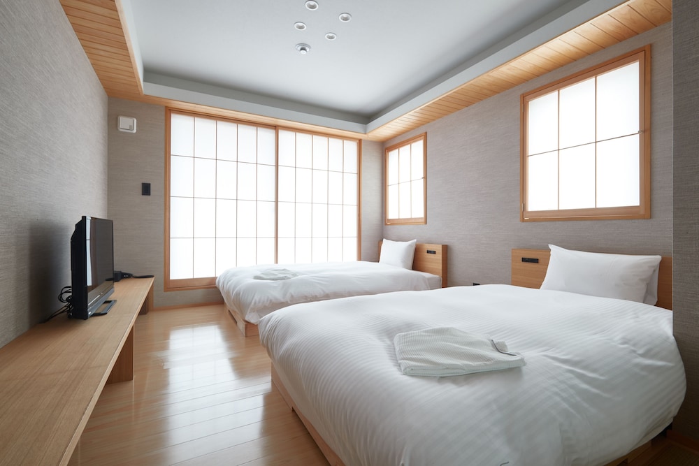 KAMAKURA HOTEL 横浜