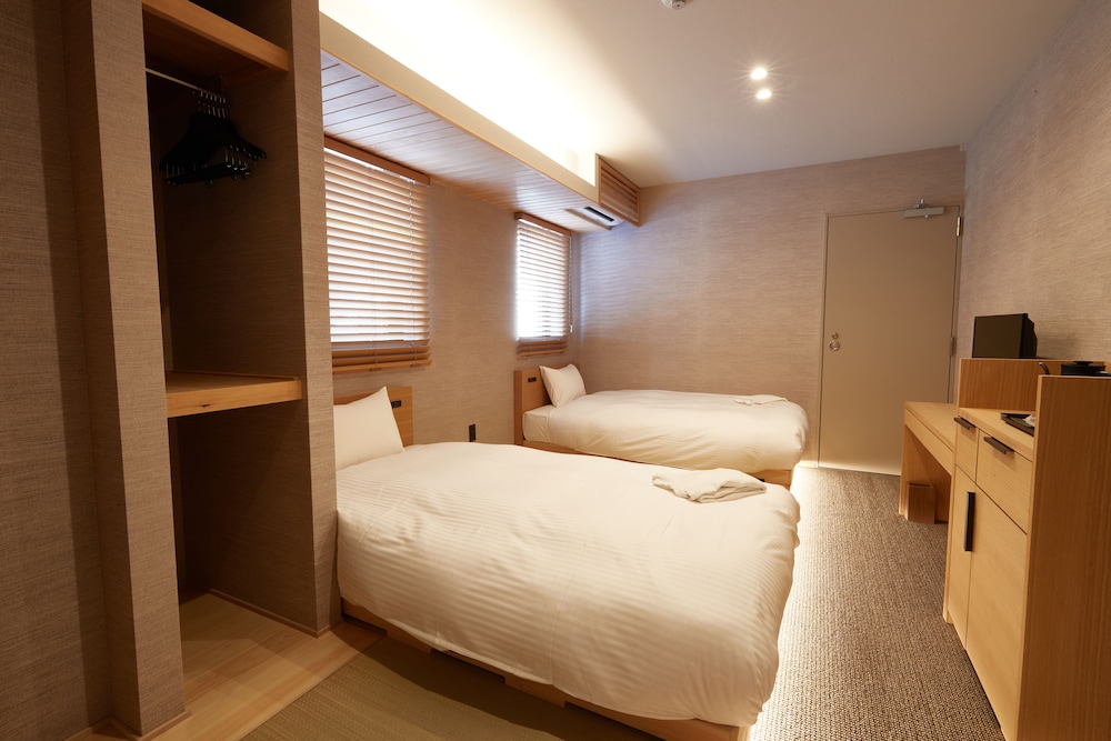 KAMAKURA HOTEL 横浜
