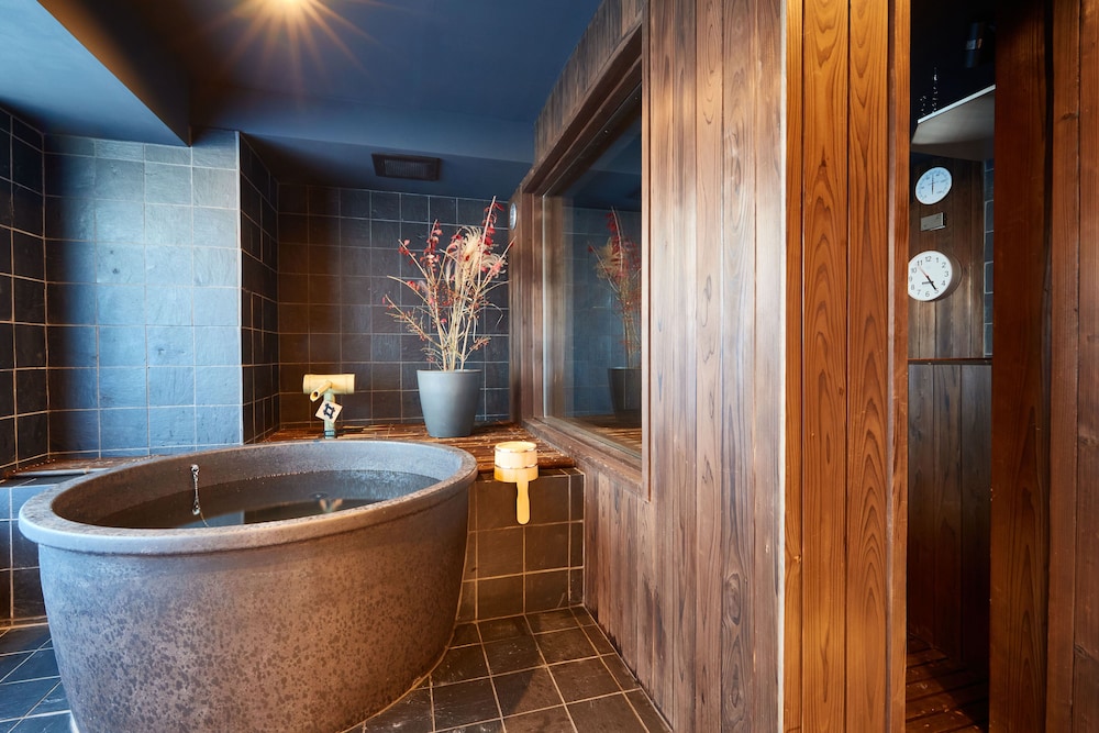 KAMAKURA HOTEL 横浜