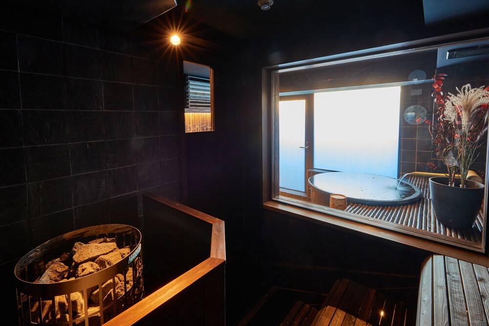 KAMAKURA HOTEL 横浜