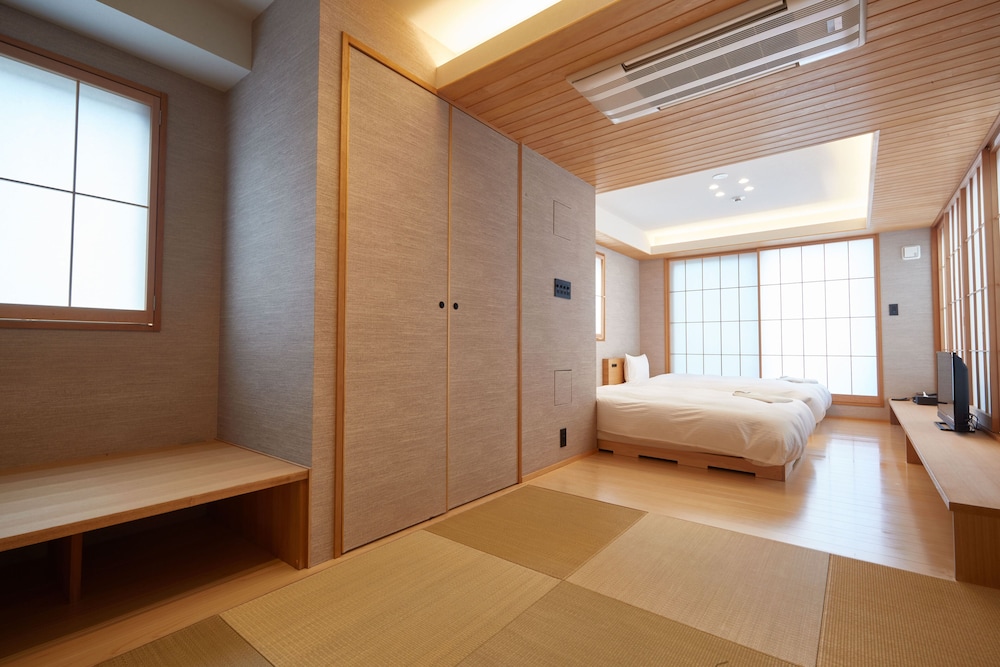 KAMAKURA HOTEL 横浜