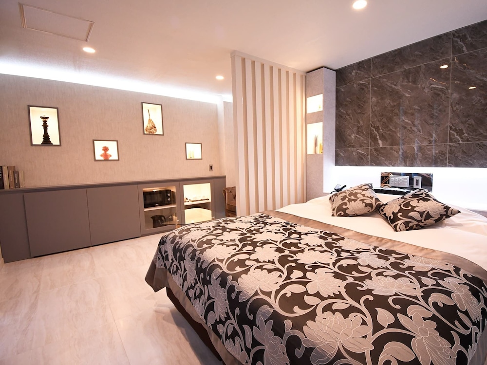 HOTEL ZALA 横浜