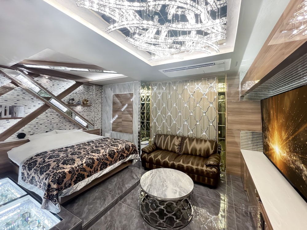 HOTEL ZALA 横浜