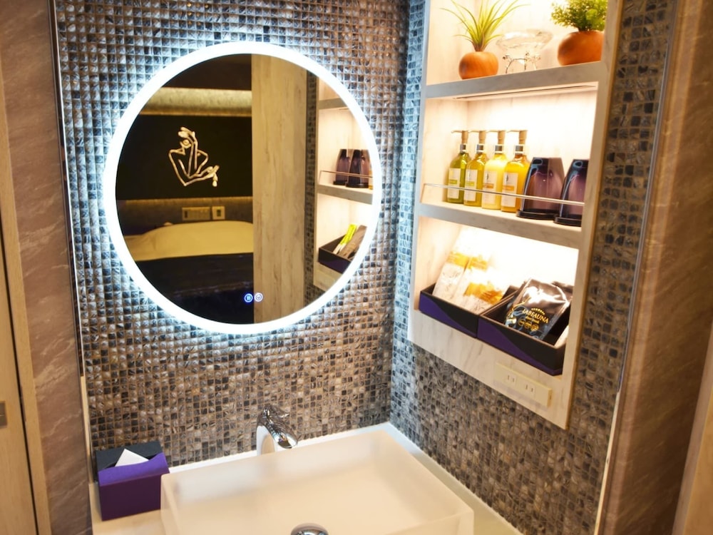 HOTEL ZALA 横浜