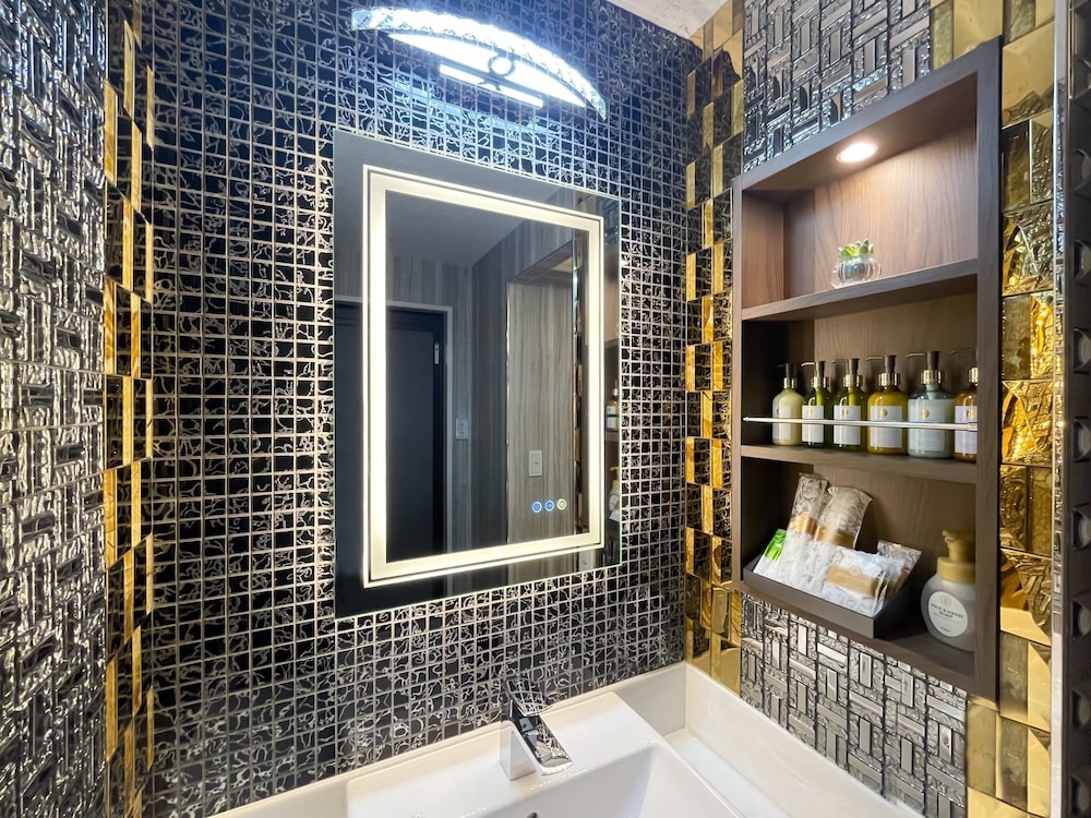 HOTEL ZALA 横浜