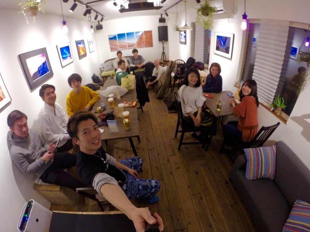 IZA 江ノ島ゲストハウス＆バー 横浜