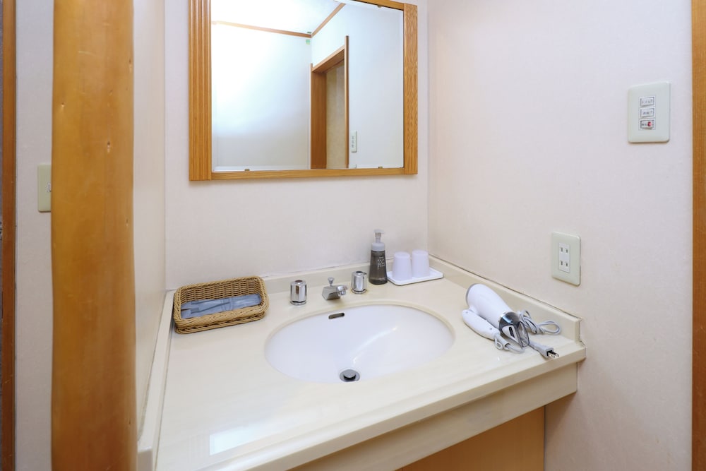 湯河原千代田荘 横浜