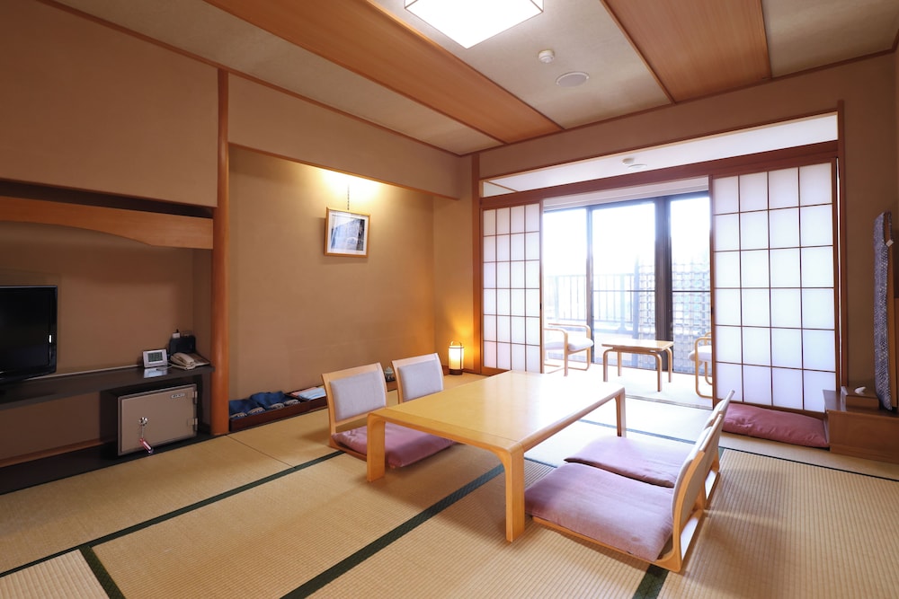 湯河原千代田荘 横浜