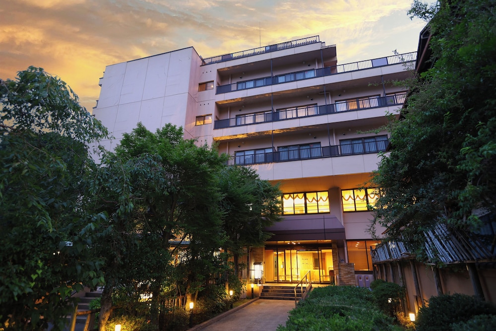 湯河原千代田荘 横浜