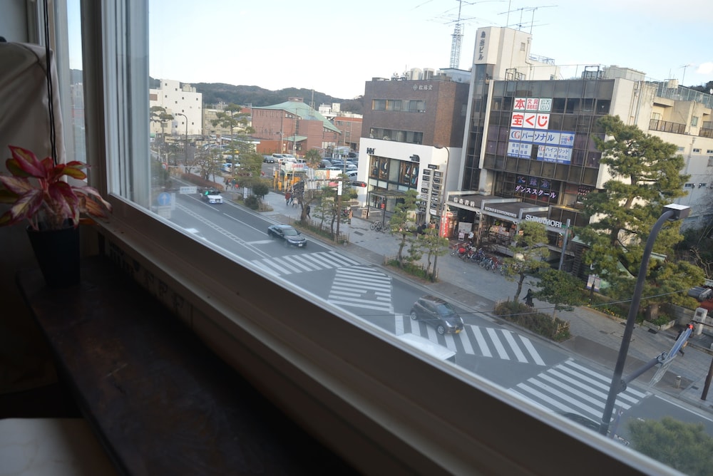 鎌倉駅前ゲストハウス 月の宿- ホステル 横浜