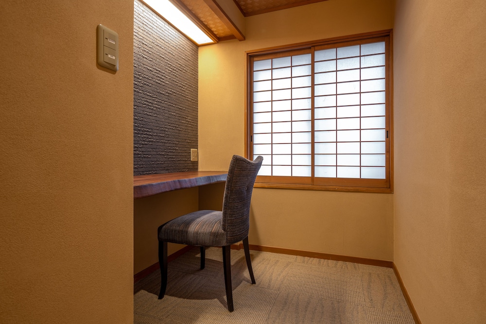 JINYA RYOKAN 横浜