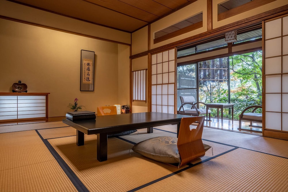 JINYA RYOKAN 横浜