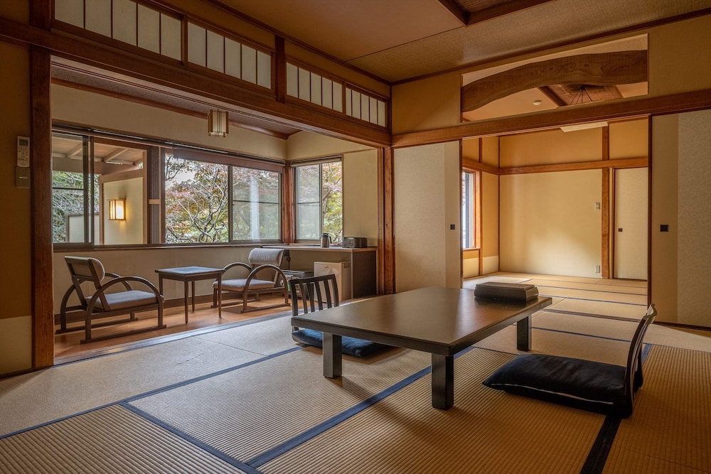 JINYA RYOKAN 横浜