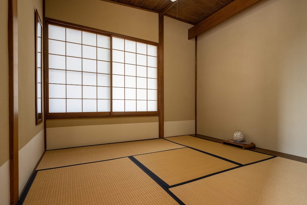 JINYA RYOKAN 横浜