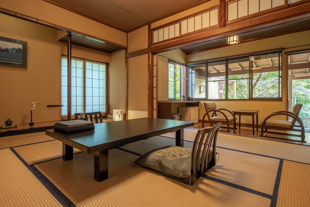 JINYA RYOKAN 横浜