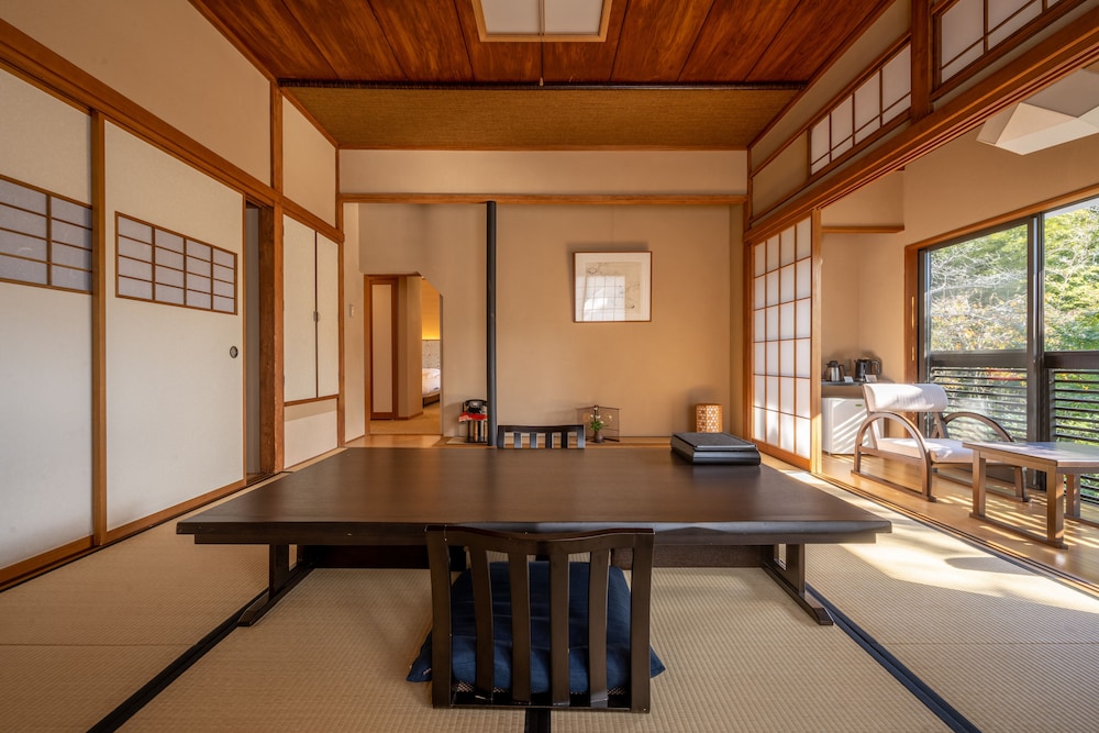 JINYA RYOKAN 横浜