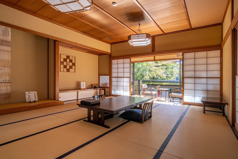 JINYA RYOKAN 横浜