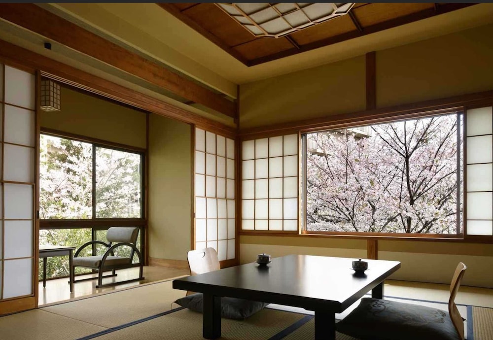JINYA RYOKAN 横浜