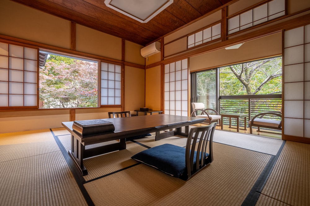 JINYA RYOKAN 横浜